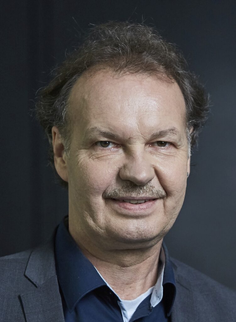 Oliver SCHREER
